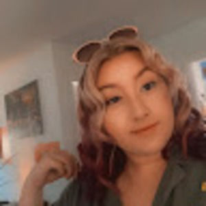 Meet your Posher, Ariana